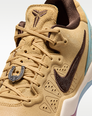 Kobe VIII Protro Basketball Shoes. Nike CA